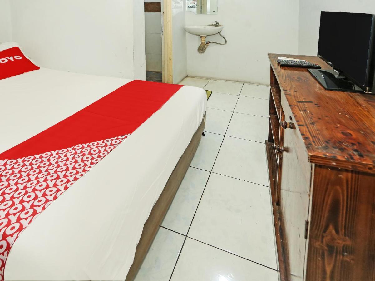 Oyo 92470 Hotel Sahabat 2 当格浪 外观 照片